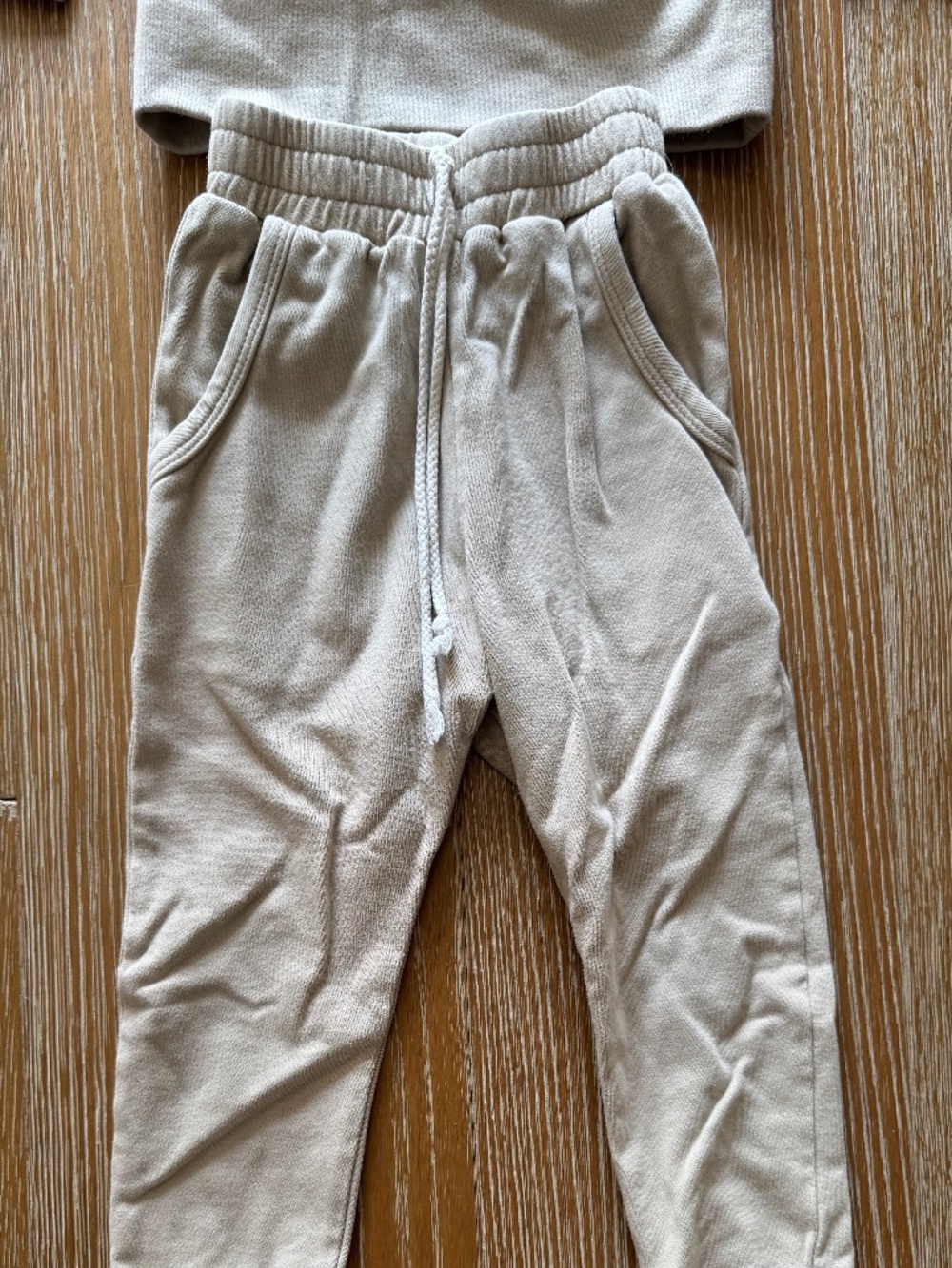 Mebie Baby - Toddler Sweat Suit - Tan - Size 2T - Picture 4 of 4